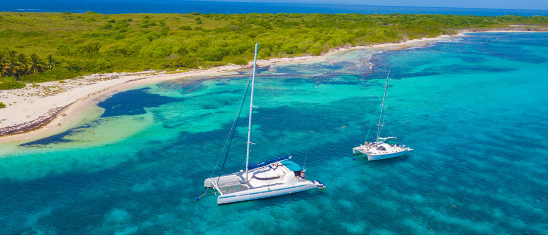 uhaina croisieres excursion petite terre en catamaran photos